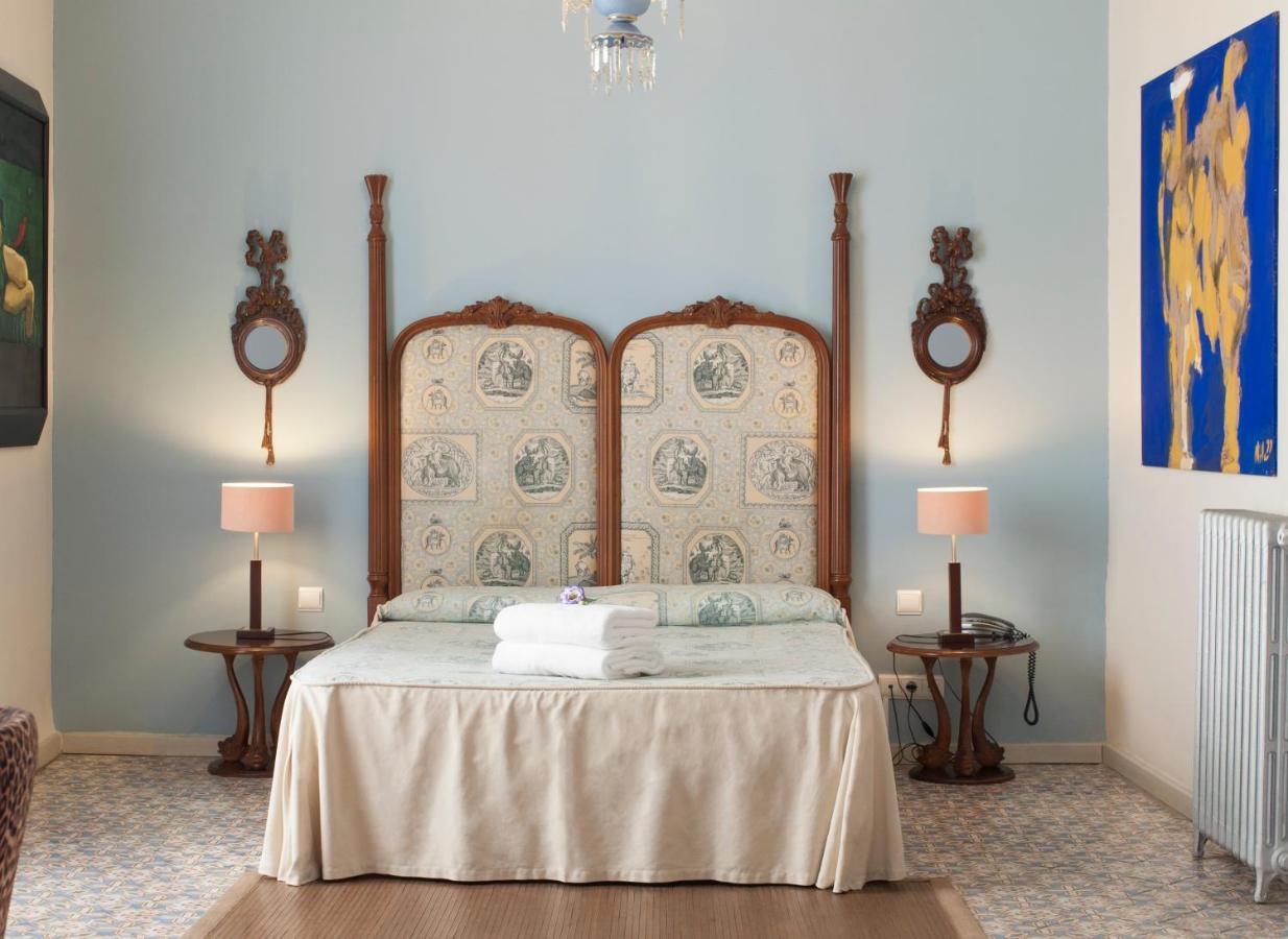 Art Boutique Hotel Chamarel Denia Bagian luar foto