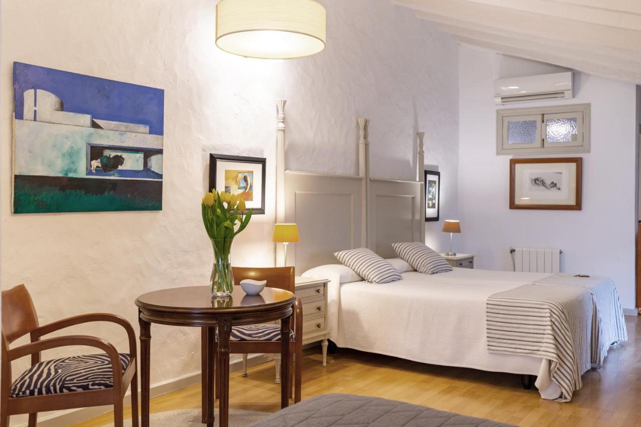 Art Boutique Hotel Chamarel Denia Bagian luar foto