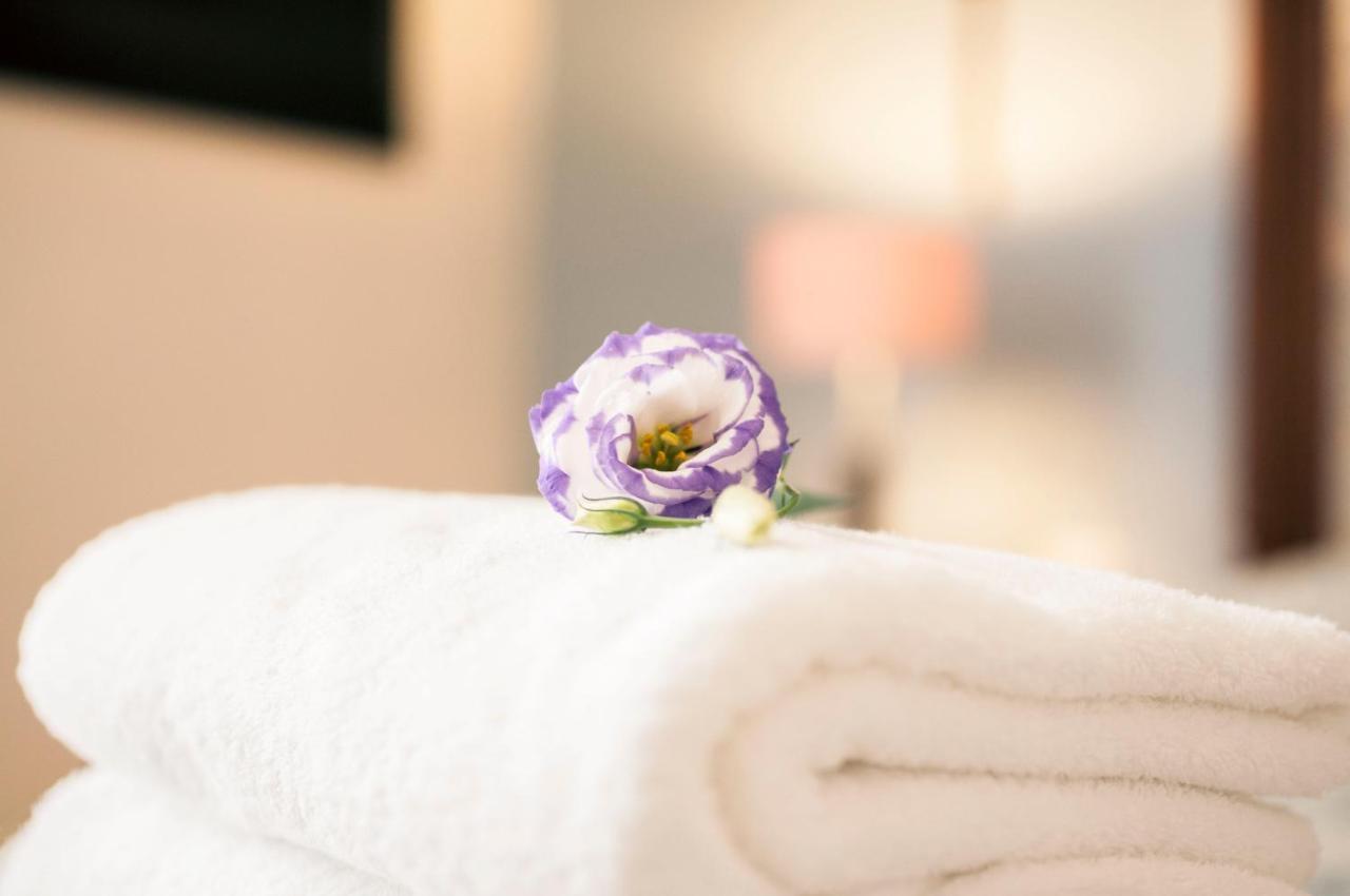 Art Boutique Hotel Chamarel Denia Bagian luar foto