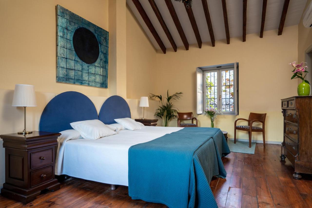 Art Boutique Hotel Chamarel Denia Bagian luar foto
